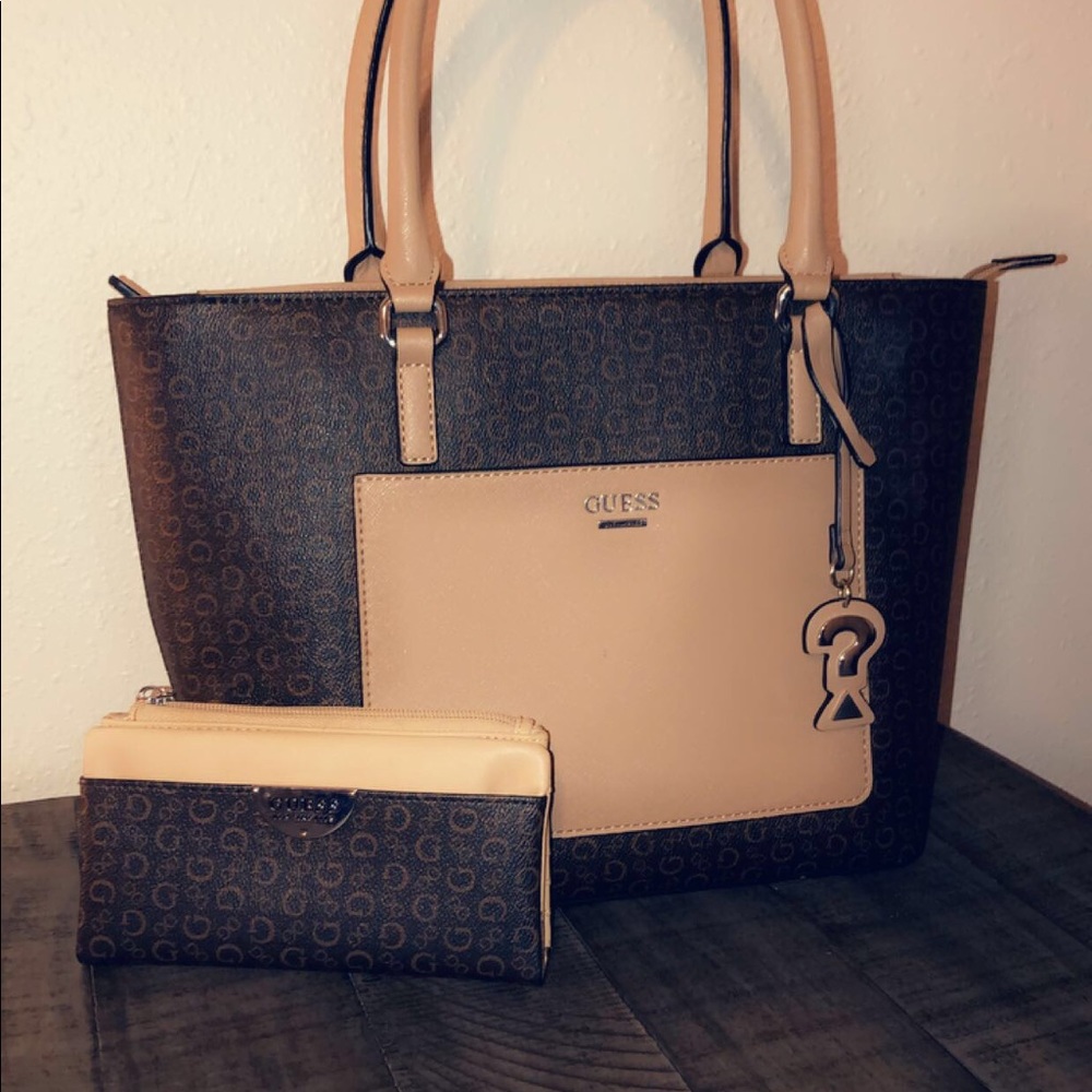 GUESS Set